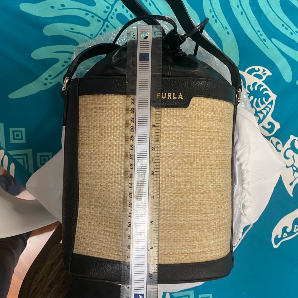 Furla bag - Picture 8 of 9